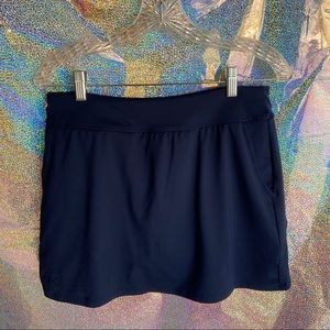♥️Under Armour tennis/golf skirt♥️ has pockets!